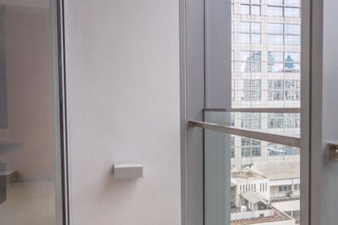 Condominio de 2 dormitorios en Bang Rak, Bangkok, Tailandia № 76240 - foto 13