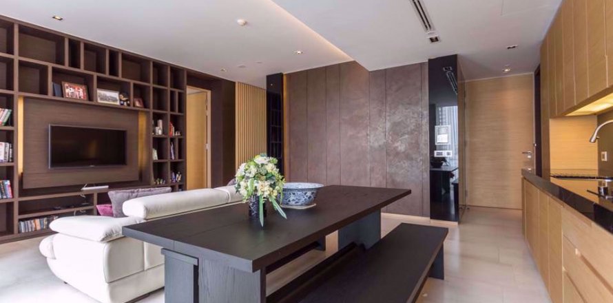 Condominio de 2 dormitorios en Bang Rak, Bangkok, Tailandia № 76240