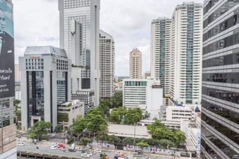 Condominio de 2 dormitorios en Bang Rak, Bangkok, Tailandia № 76240 - foto 15