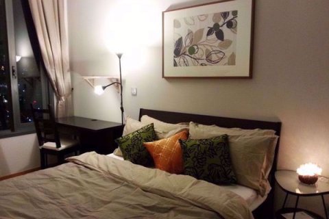 Condominio de 1 dormitorio en Khlong Toei, Bangkok, Tailandia № 76242 - foto 6