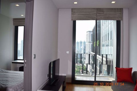 Condominio de 1 dormitorio en Khlong Toei, Bangkok, Tailandia № 76246 - foto 3