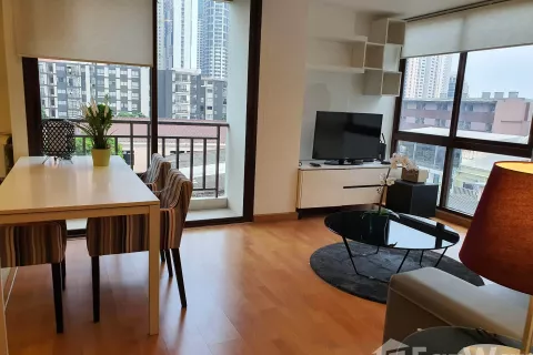 Condominio de 1 dormitorio en Khlong Toei, Bangkok, Tailandia № 123973 - foto 7