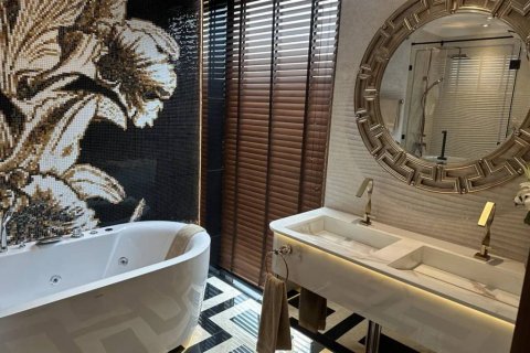 Condominio de 3 dormitorios en Pattaya, Tailandia № 132577 - foto 8