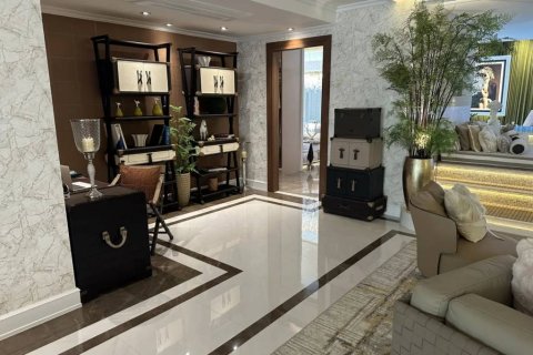 Condominio de 3 dormitorios en Pattaya, Tailandia № 132577 - foto 4