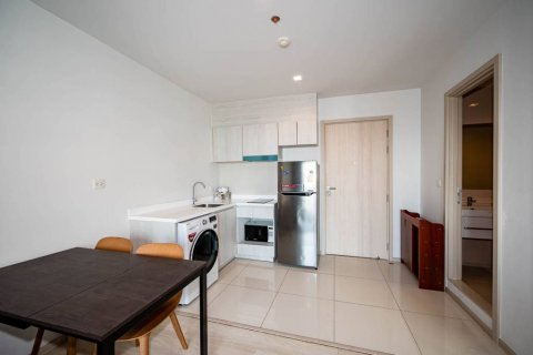 Condominio de 1 dormitorio en Bangkok, Tailandia № 125821 - foto 3