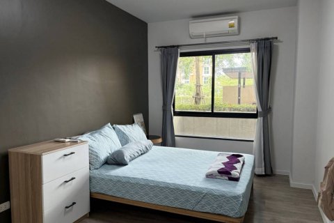 Condominio de 2 dormitorios en San Sai, Tailandia № 132693