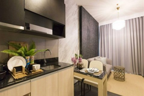 Condominio de 1 dormitorio en Bangkok, Tailandia № 132688 - foto 2