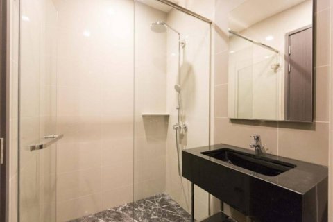 Condominio de 1 dormitorio en Bangkok, Tailandia № 132688 - foto 3