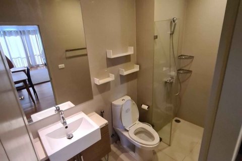 Condominio de 2 dormitorios en Bangkok, Tailandia № 143645 - foto 5
