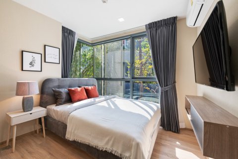Condominio de 1 dormitorio en Bangkok, Tailandia № 143644 - foto 3