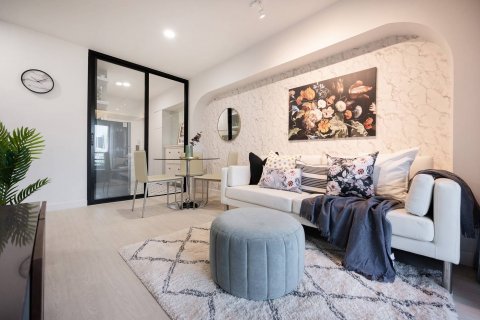 Condominio de 2 dormitorios en Bangkok, Tailandia № 143643 - foto 3