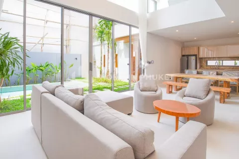 Casa de 3 dormitorios en Phuket, Tailandia № 131183 - foto 5