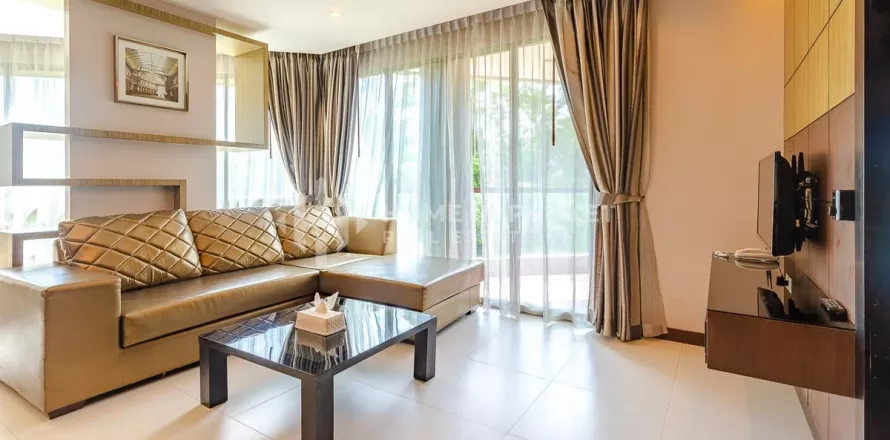 Condominio de 2 dormitorios en Bang Tao, Tailandia № 131187