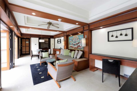Hotel 345 m2 en Bang Tao, Tailandia № 100648 - foto 7