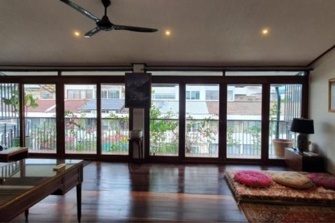Condo à Bang Rak, Bangkok, Thaïlande, 4 chambres № 123743 - photo 9