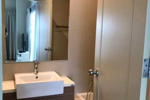 Condominio de 2 dormitorios en Bangkok, Tailandia № 132410 - foto 6