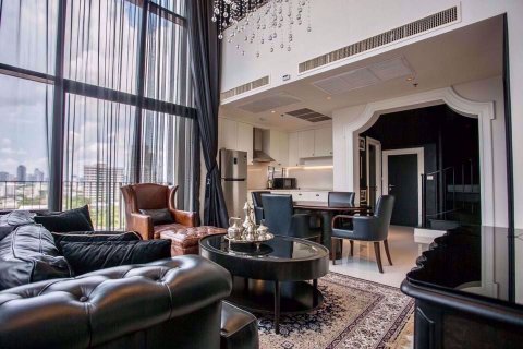 Duplex in The Emporio Place, Bangkok, Thailand 3 bedrooms № 78084
