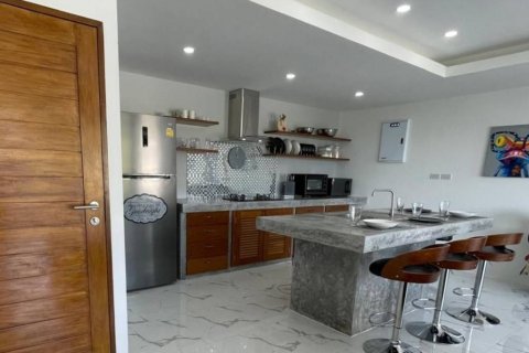 Apartment in Surat Thani, Thailand 2 bedrooms № 125983 - photo 8