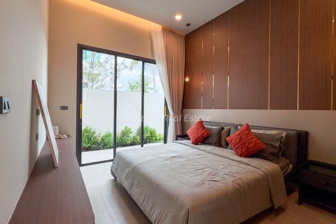 Casa de 3 dormitorios en Bang Lamung, Tailandia № 125727 - foto 11