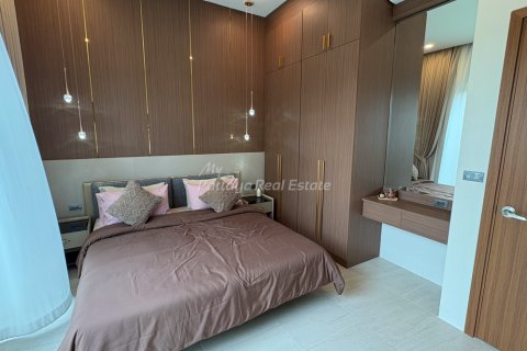 Casa de 3 dormitorios en Bang Lamung, Tailandia № 125727 - foto 8