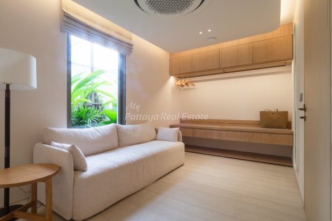Casa de 3 dormitorios en Pattaya, Tailandia № 125729 - foto 25