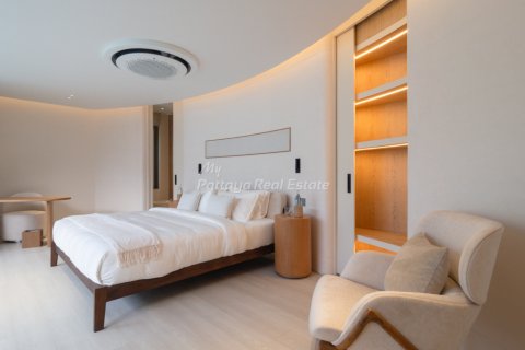 Casa de 3 dormitorios en Pattaya, Tailandia № 125729 - foto 18