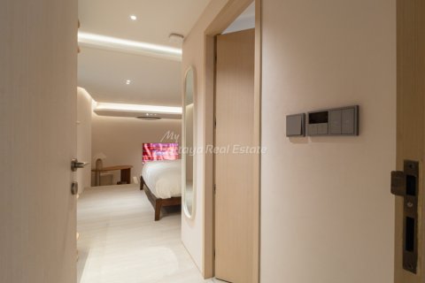 Casa de 3 dormitorios en Pattaya, Tailandia № 125729 - foto 12