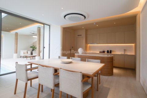 Casa de 3 dormitorios en Pattaya, Tailandia № 125729 - foto 6