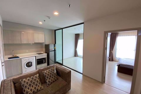 Condominio de 2 dormitorios en Bangkok, Tailandia en Life Sukhumvit 48  № 77571