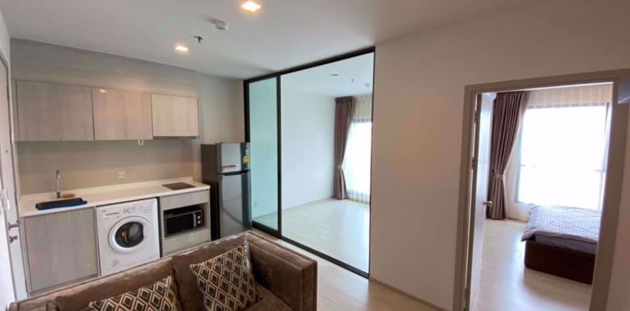 Condominio de 2 dormitorios en Bangkok, Tailandia en Life Sukhumvit 48 № 77571