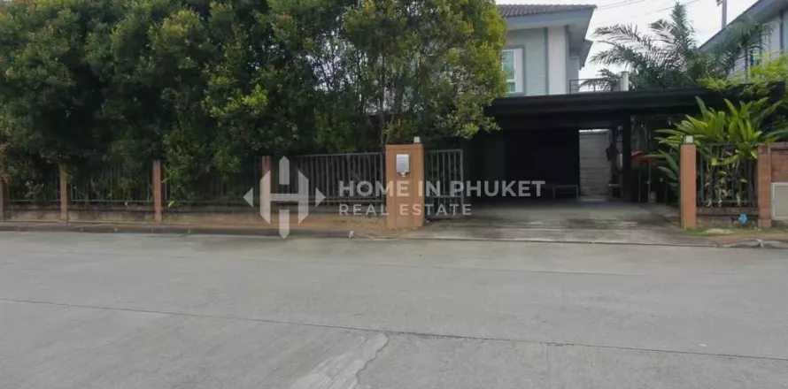 Casa de 3 dormitorios en Phuket, Tailandia № 132023