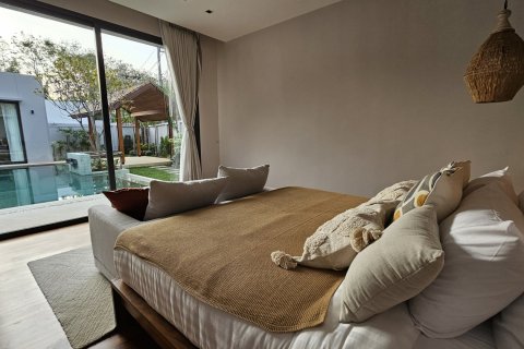 Chalet de 3 dormitorios en Bang Tao, Tailandia № 71008 - foto 9