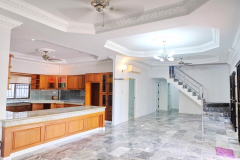Estudio en Pattaya, Tailandia № 102941 - foto 6
