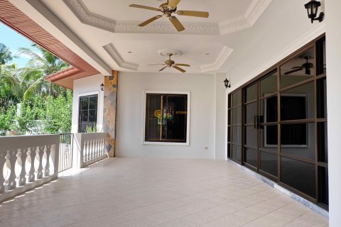 Estudio en Pattaya, Tailandia № 102941 - foto 5