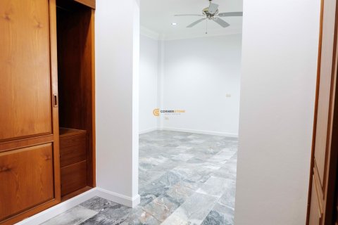 Estudio en Pattaya, Tailandia № 102941 - foto 14