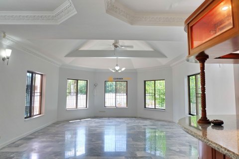 Estudio en Pattaya, Tailandia № 102941 - foto 8