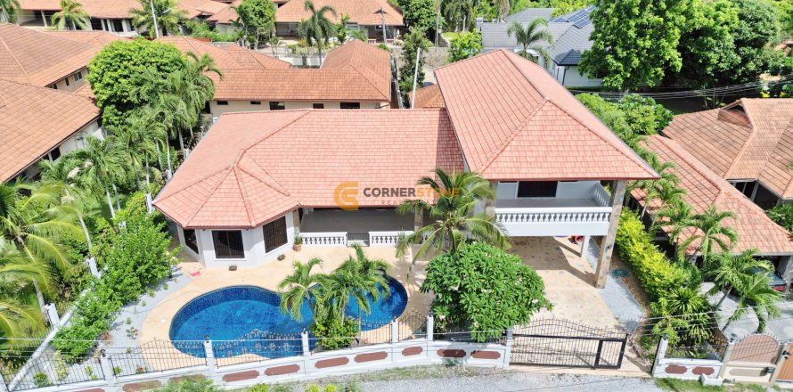 Estudio en Pattaya, Tailandia № 102941