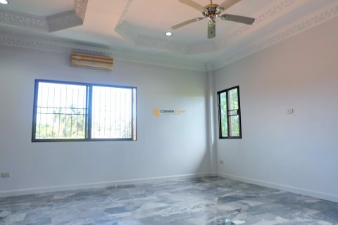 Estudio en Pattaya, Tailandia № 102941 - foto 25