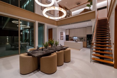 Villa in Bang Tao, Thailand 4 bedrooms № 70777 - photo 24