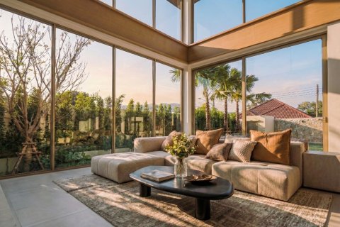Villa in Bang Tao, Thailand 4 bedrooms № 70777 - photo 2