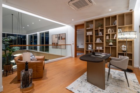 Villa in Bang Tao, Thailand 4 bedrooms № 70777 - photo 11