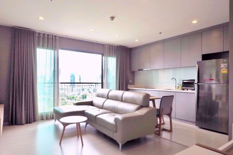Кондоминиум с 2 спальнями в Бангкоке, Таиланд в Rhythm Sukhumvit 36-38 № 78323