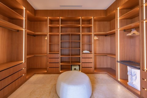 Chalet de 3 dormitorios en Layan Beach, Tailandia № 70984 - foto 20
