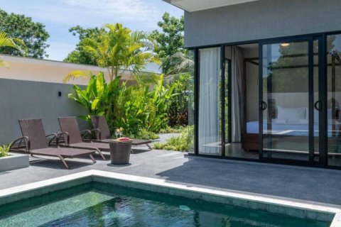 Chalet de 3 dormitorios en Surat Thani, Tailandia № 132655 - foto 2
