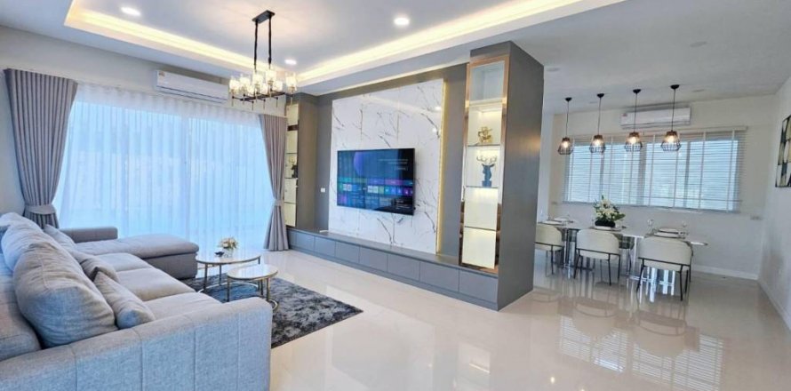 Villa in Pattaya, Thailand 3 Schlafzimmer № 132657