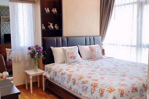 Condominio de 2 dormitorios en Phasi Charoen, Bangkok, Tailandia № 76187 - foto 10