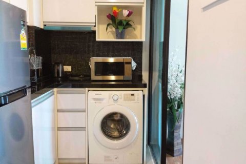 Condominio de 2 dormitorios en Phasi Charoen, Bangkok, Tailandia № 76187 - foto 6