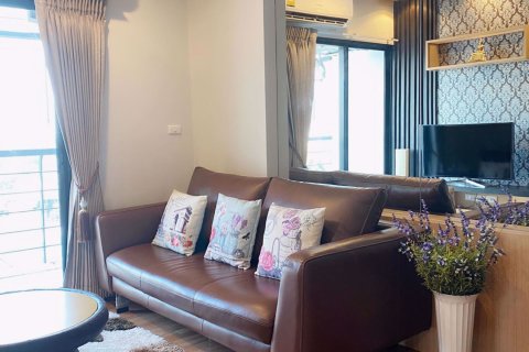 Condominio de 2 dormitorios en Phasi Charoen, Bangkok, Tailandia № 76187 - foto 4