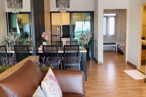 Condominio de 2 dormitorios en Phasi Charoen, Bangkok, Tailandia № 76187 - foto 3