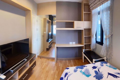 Condominio de 2 dormitorios en Phasi Charoen, Bangkok, Tailandia № 76187 - foto 13